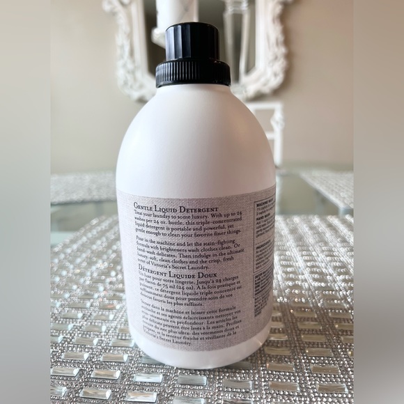 🖤 Victoria’s Secret Gentle Liquid Detergent Lingerie Delicate Wash NEW HTF - Picture 3 of 4